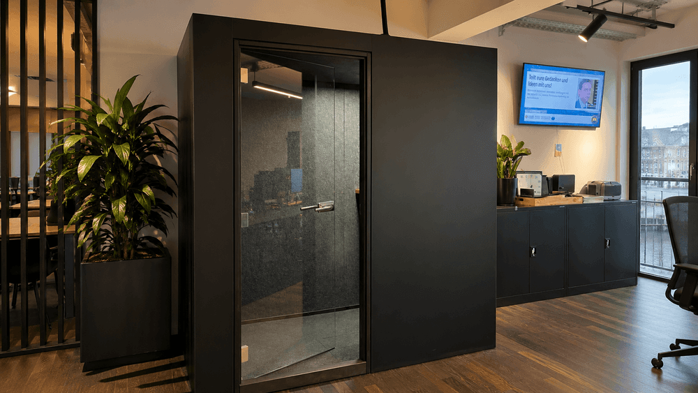 WE Campus – Riverside Coworking Space in Kreuzberg Berlin - Photo 1