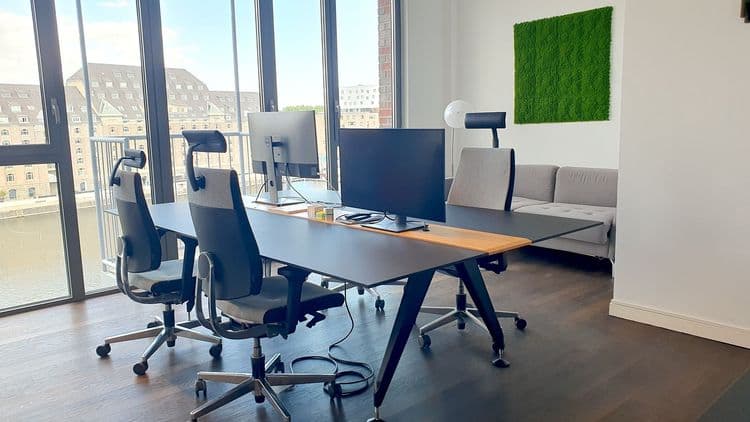 WE Campus – Riverside Coworking Space in Kreuzberg Berlin - Image 3