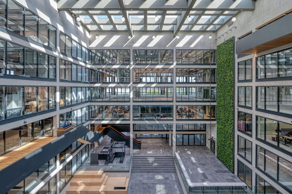 EDGE HafenCity – Sustainable Offices in Hamburg - Hamburg Workspace