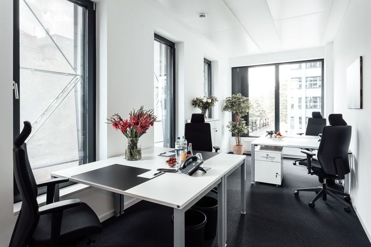 ABC Workspaces Hamburg Hauptbahnhof - Image 1
