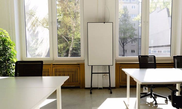 St. Oberholz Coworking Berlin Tempelhof – Ringbahnstraße - Berlin Office Interior
